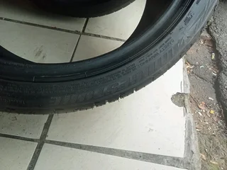 2x 245/35/R18 BRIDGESTONE POTENZA RUNFLAT TYRES CALL NATAL IS AVAILABLE NOW