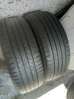2x 215/60/r17 Bridgestone Alenza Normal Tyres 95%thread Life Call Natal 0688190717