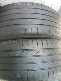 2x 215/60/R17 BRIDGESTONE ALENZA NORMAL TYRES 95%THREAD LIFE CALL NATAL 0688190717