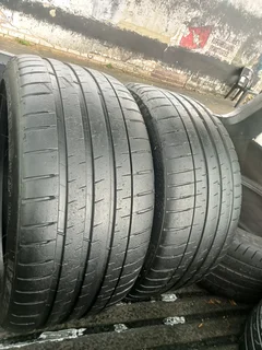 2x 275/35/R19 MICHELIN PILOT SPORT 4 S TYRES CALL NATAL 0688190717