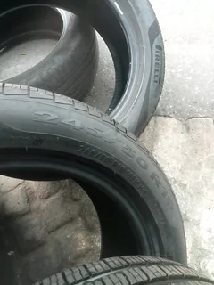 2x 245/50/R19 PIRELLI CINTURATO P7 RUNFLAT TYRES 99%THREAD LIFE CALL NATAL 0688190717