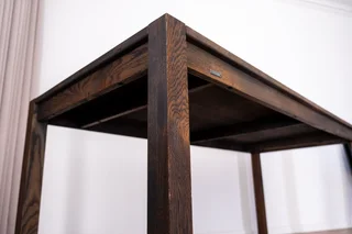 Weylandst Dining Table