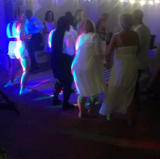 Hire Barmans and Waiters to serve your years end parties