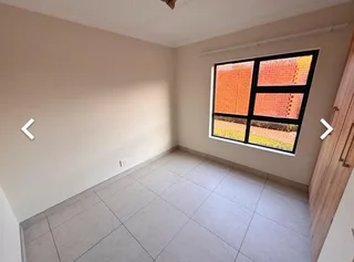 2 Bedroom Apartment in Founders Hill Crescent