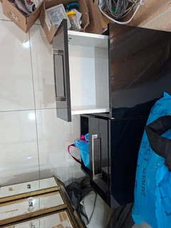 Pedastal - Ad posted by MZ