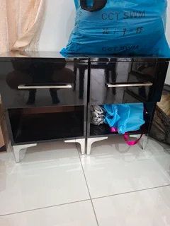 Pedastal - Ad posted by MZ