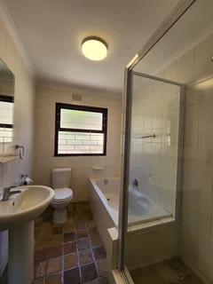 Solid, Spacious &amp; Comfortably Positioned on the Mountainside in Fish Hoek