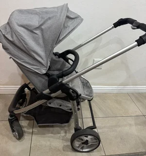 DOUBLE TROUBLE COMFORT DELUX – SINGLE PRAM &#43; CARRYCOT | Excellent condition | 2023 purchase
