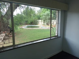 (9400) 4BEDROOM HOUSE KIBLER PARK RENTAL