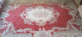 Lounge suite and carpet