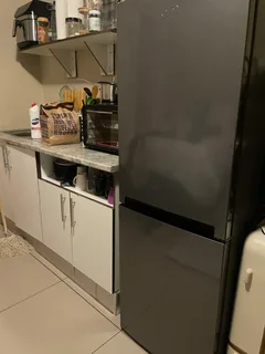 Defy  fridge (Bottom freezer 246L)