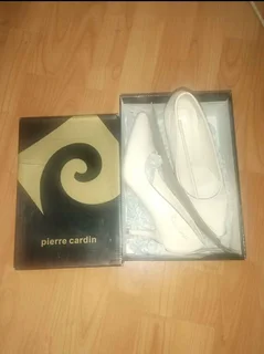 Beige/Tan/Nude Heels Size 6 Pierre Cardin Heels. Confirmation Heels/ Wedding Heels