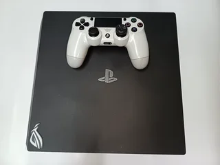 PS4 Pro &#43; 5x Games &#43; 1x Controller