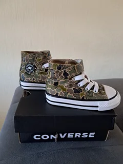 Converse Chuck Taylor Size 5UK Toddler Sneaker