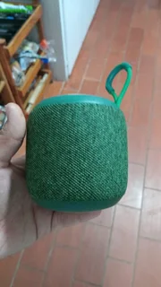 Speaker with all components