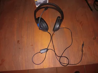 Gaming headphones
