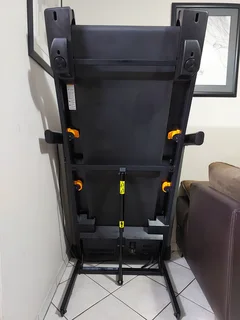 Treadmill - Ad posted by Angelo Goldschagg