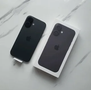 Apple iPhone 16