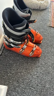 LANGE CONCEPT PLUS R ski boots; size 46