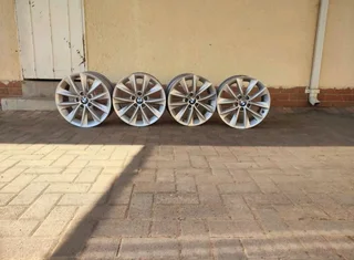 BMW 18 inch rims, clean with no cracks