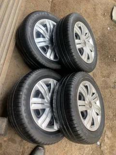 185/60/14 polo rims and Tyres