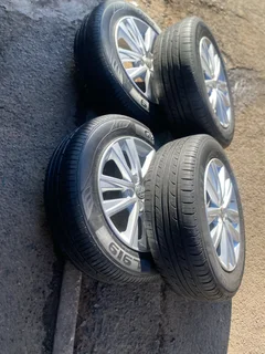 185/65/15 polo rims and Tyres