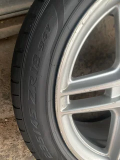 235/45/18 Mercedes Benz rim and Tyre.