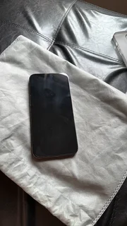 Self-use IPhone 14 Pro Max with double card slots