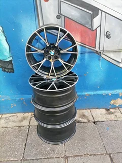 A set of 20 inch BMW M5 F90 mags 5x120 PCD. Also fit BMW 5 6 7 8 Series and BMW X1  X2 X3  X4.