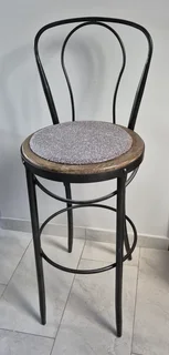 Wessex Bar table with Bar Chairs from Marina Home