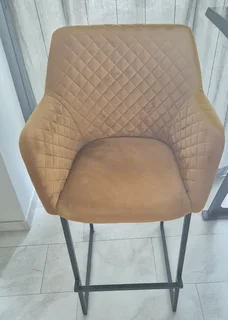 Wessex Bar table with Bar Chairs from Marina Home