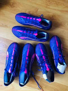 Soccer boots