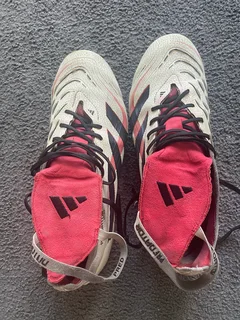 2024 ELITE PREDATOR FOOTBALL BOOTS