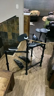 Alesis dm lite drumset