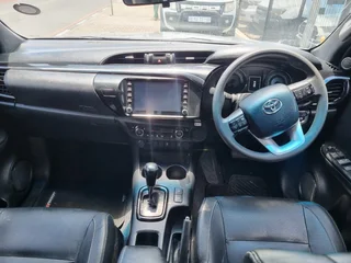 Grey Toyota Hilux 2.8 GD-6 D/Cab 4x4 Raised Body Legend with 54000km available now!