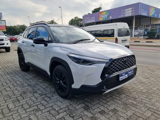 Toyota Corolla Cross 1.0 XS with 80247km available now!