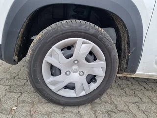 Renault Kwid 1.0 Climber with 3433km available now!