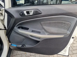 White Ford Ecosport 1.5 TiVCT Titanium with 108000km available now!