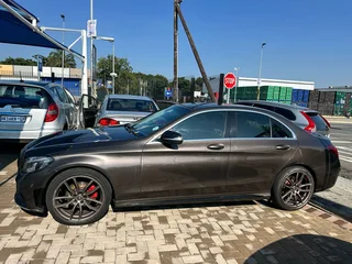 Mercedes-Benz C 220 BlueTEC AMG with 117099km available now!