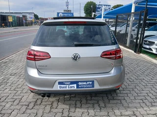 Grey Volkswagen Golf 7 1.2 TSI DSG Comfortline with 140000km available now!