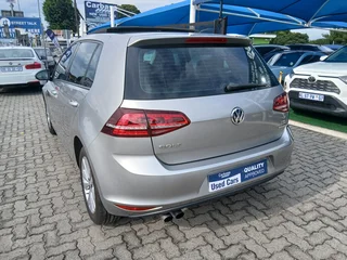 Grey Volkswagen Golf 7 1.2 TSI DSG Comfortline with 140000km available now!