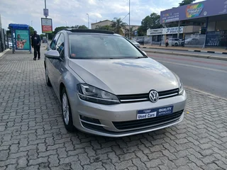 Grey Volkswagen Golf 7 1.2 TSI DSG Comfortline with 140000km available now!