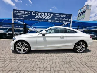 White Mercedes-Benz C 220d Coupe with 96000km available now!