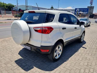 White Ford Ecosport 1.5 TDCI Ambiente with 31000km available now!