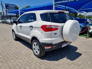 White Ford Ecosport 1.5 TDCI Ambiente with 31000km available now!