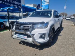 Toyota Hilux 2.4 GD-6 RB SRX, White with 128345km, for sale!