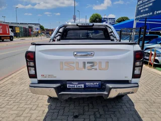 2018 ISUZU KB250 D-TEQ 4X2 DOUBLE CAB