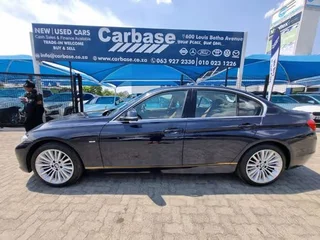 BMW 320i Luxury Line, Blue with 128000km, for sale!