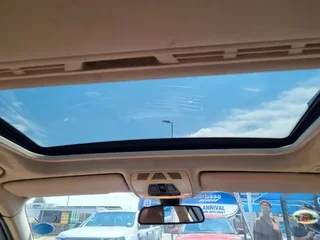 BMW 320i Luxury Line, Blue with 128000km, for sale!