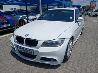 White BMW 320i M Sport with 135000km available now!
